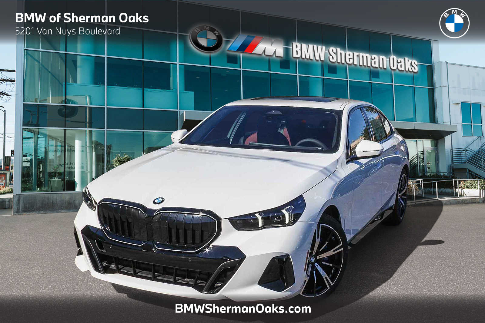 Thumbnail: 2026 BMW 5 Series - 1