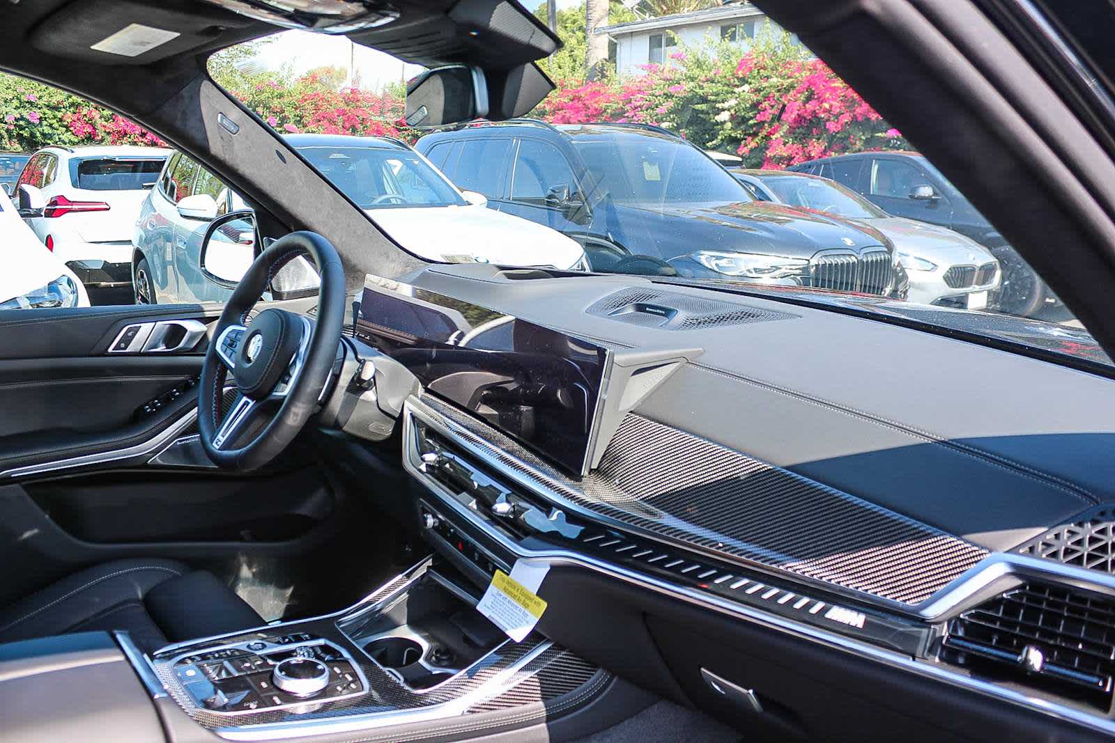 Thumbnail: 2026 BMW X7 - 15