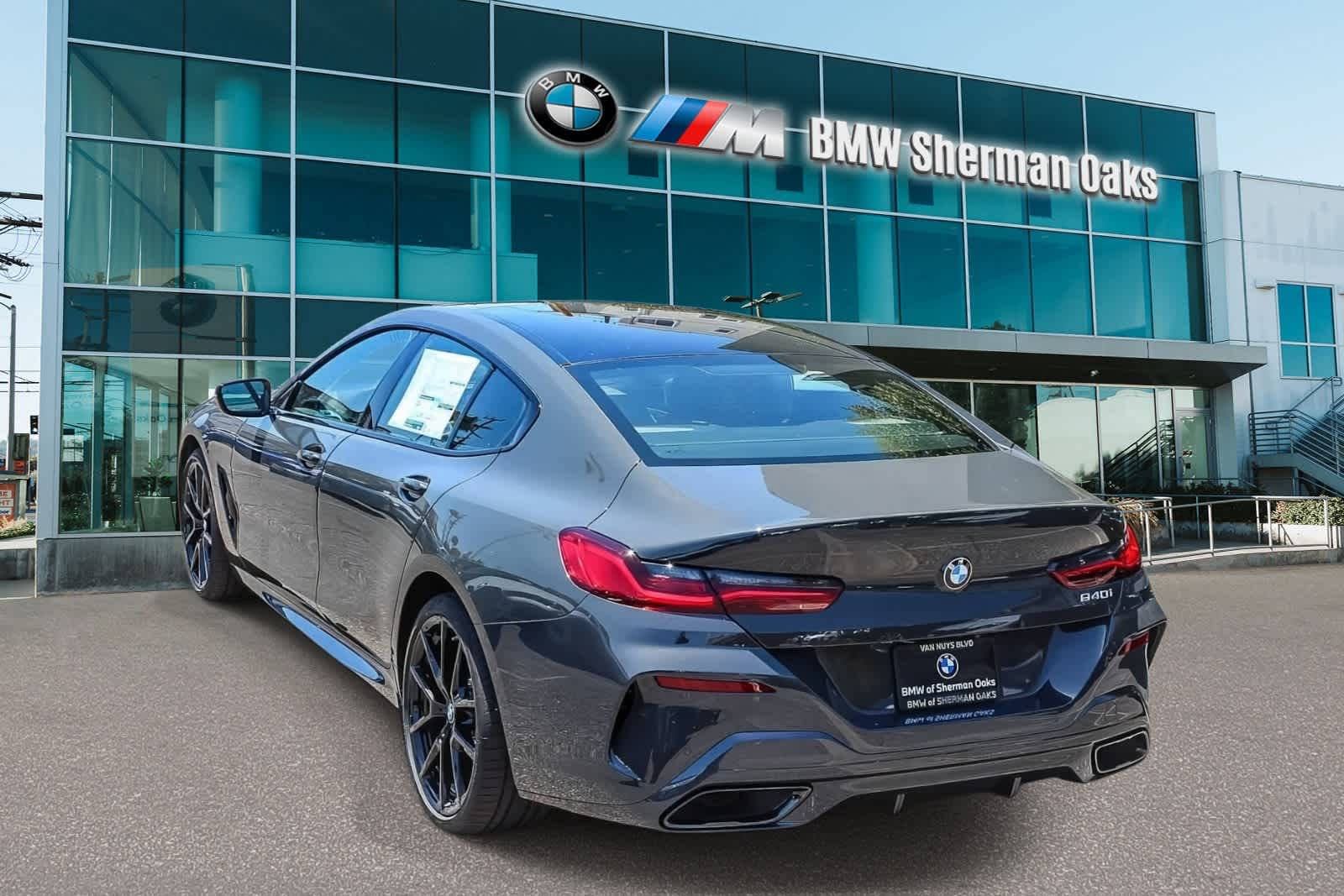Thumbnail: 2026 BMW 8 Series - 6