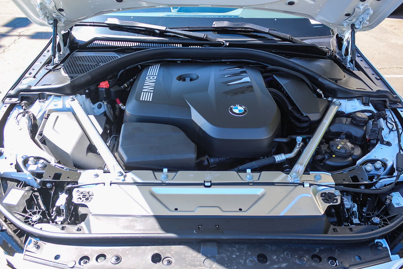 Thumbnail: 2026 BMW 4 Series - 25