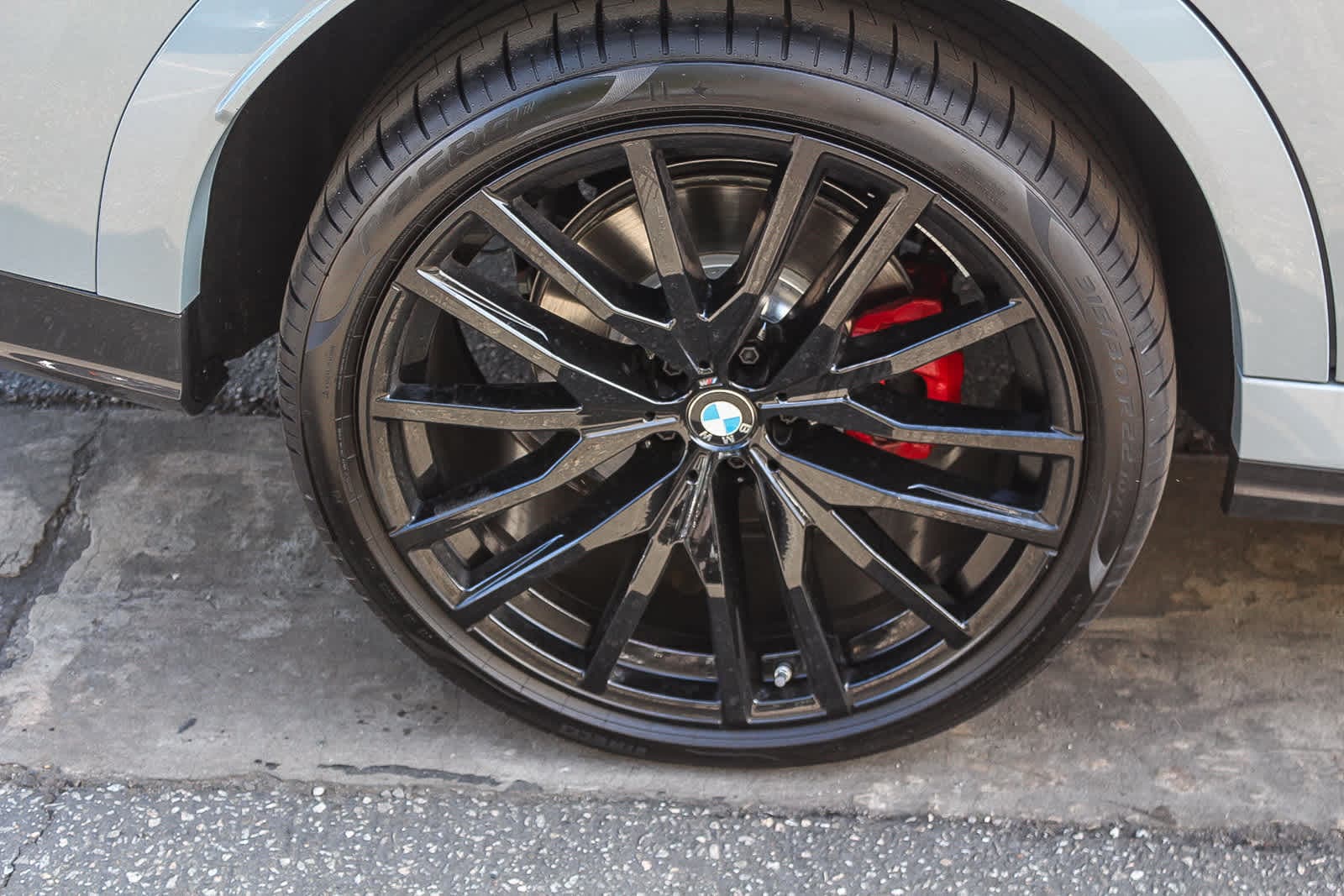 Thumbnail: 2026 BMW X6 - 8