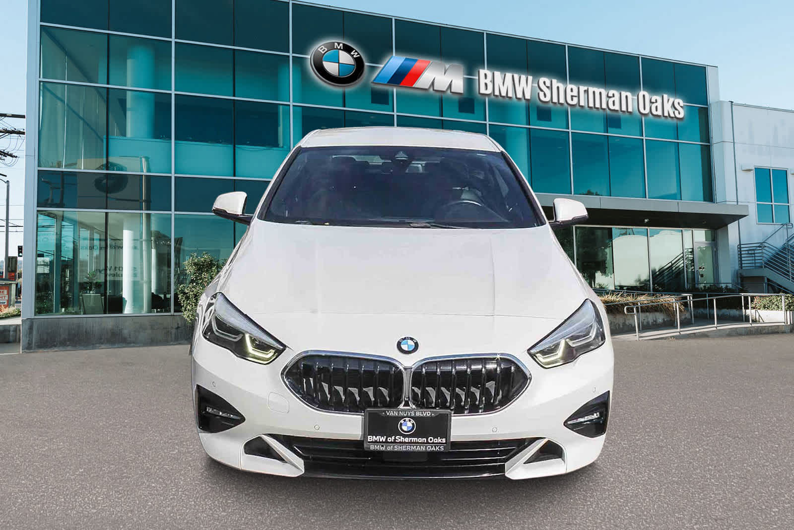 Thumbnail: 2021 BMW 2 Series - 2