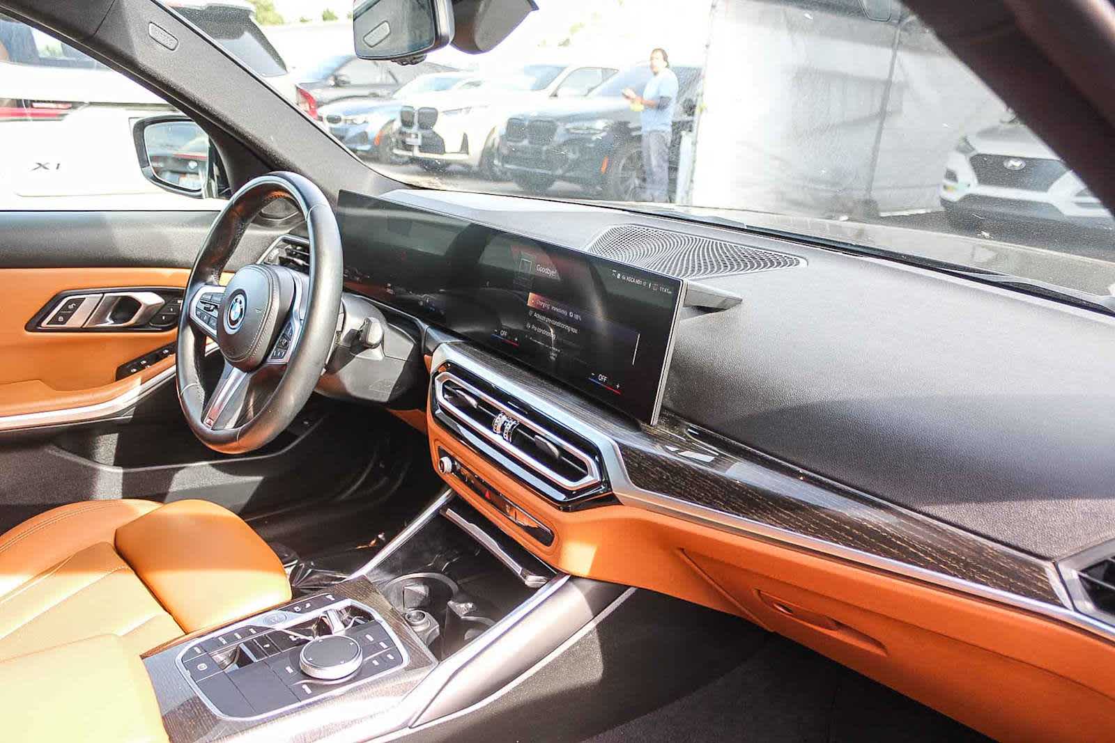 Thumbnail: 2023 BMW 3 Series - 16