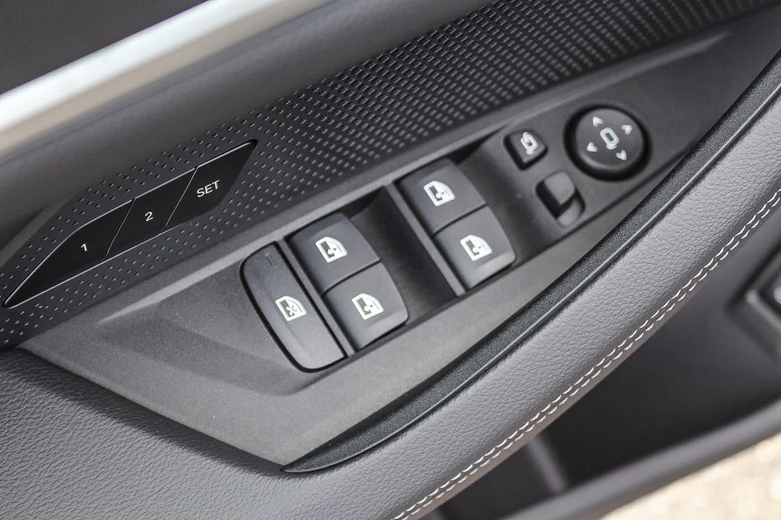 Thumbnail: 2026 BMW i4 - 20