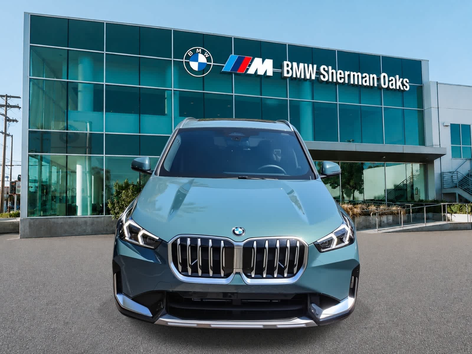 Thumbnail: 2026 BMW X1 - 2