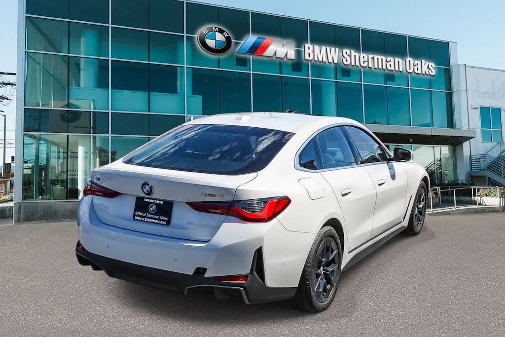 New 2026 BMW i4 xDrive40 Hatchback