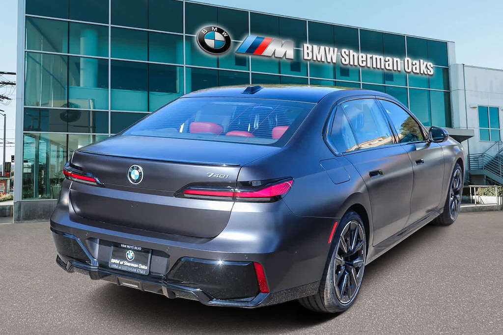 New 2026 BMW 740i Sedan