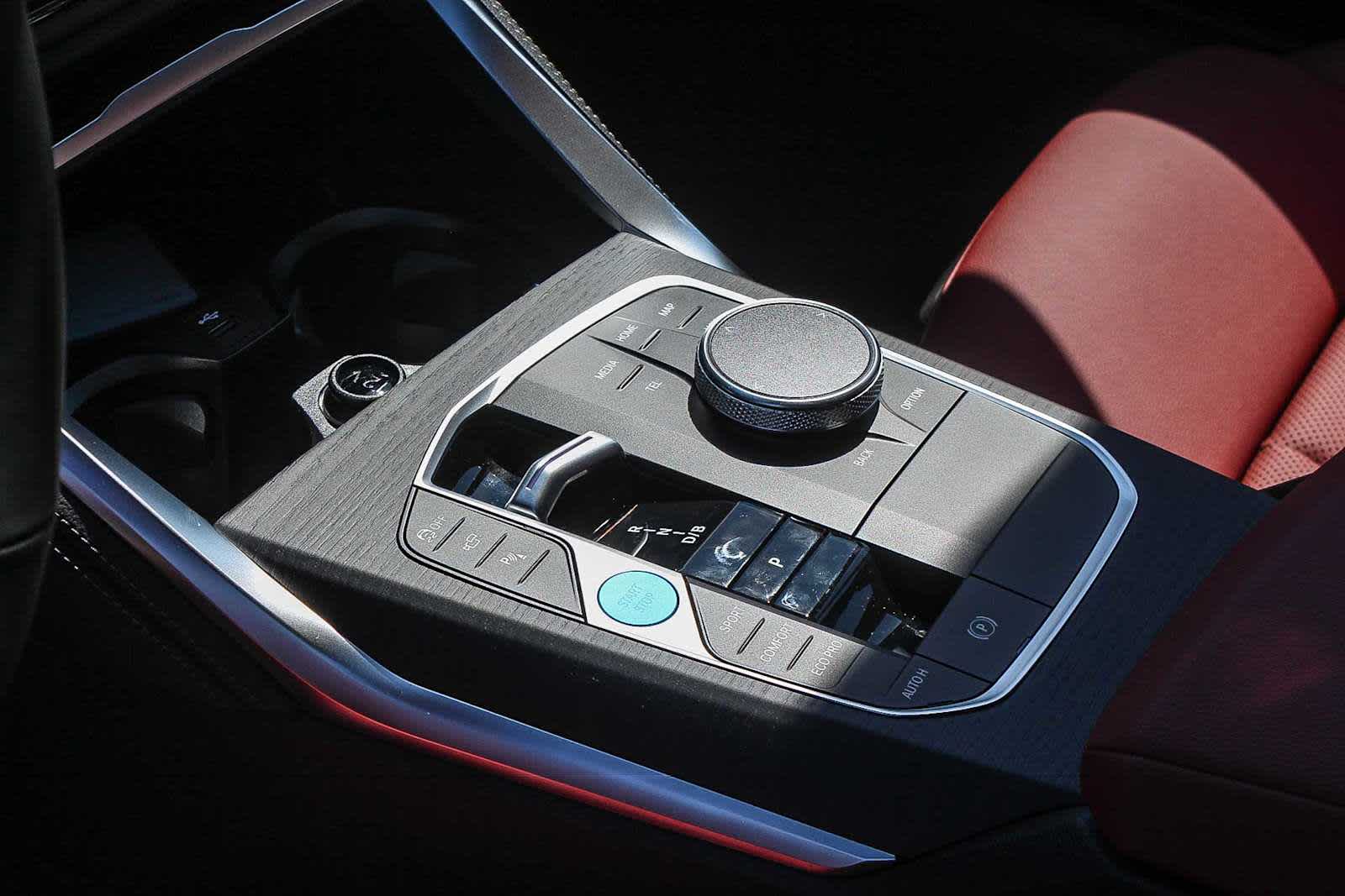Thumbnail: 2026 BMW i4 - 27