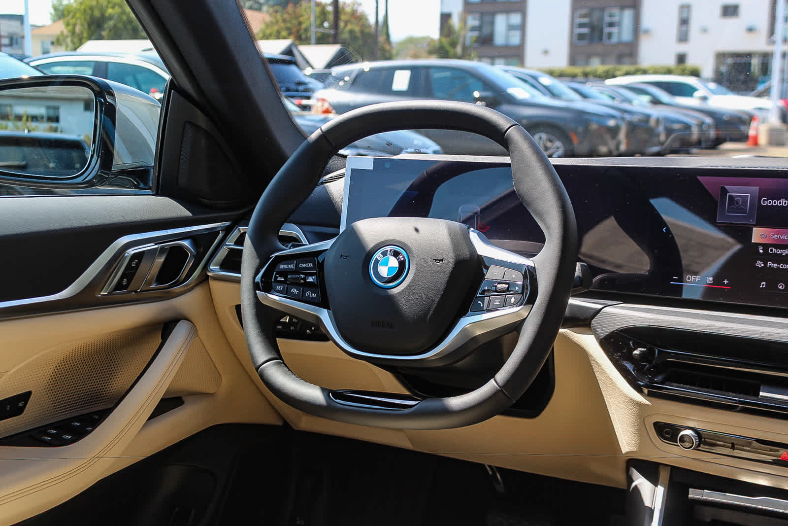 Thumbnail: 2026 BMW i4 - 13