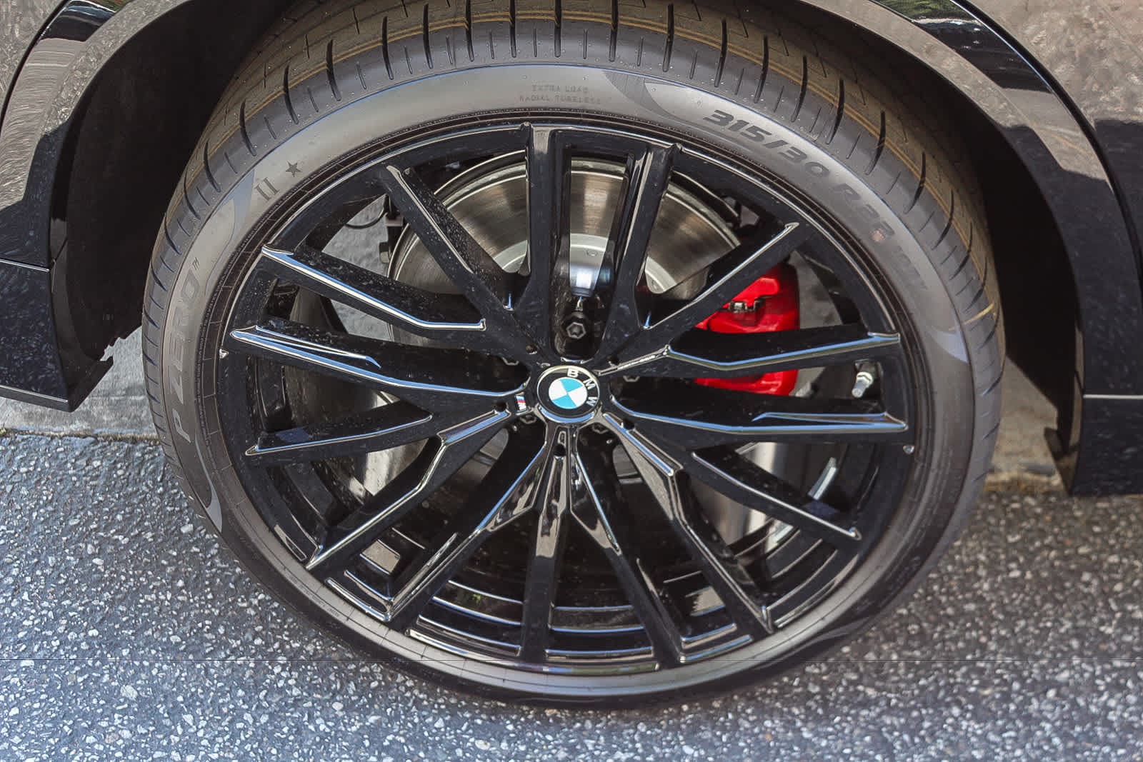 Thumbnail: 2026 BMW X5 - 8