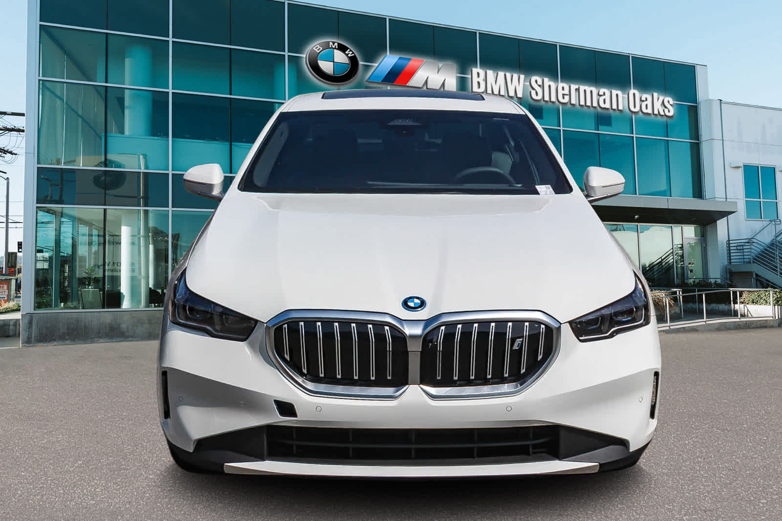 Thumbnail: 2025 BMW i5 - 2