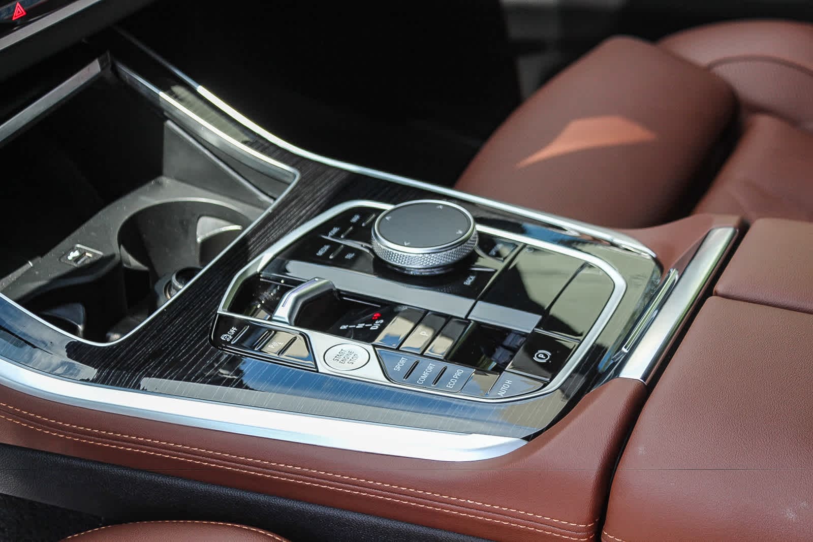 Thumbnail: 2026 BMW X5 - 17