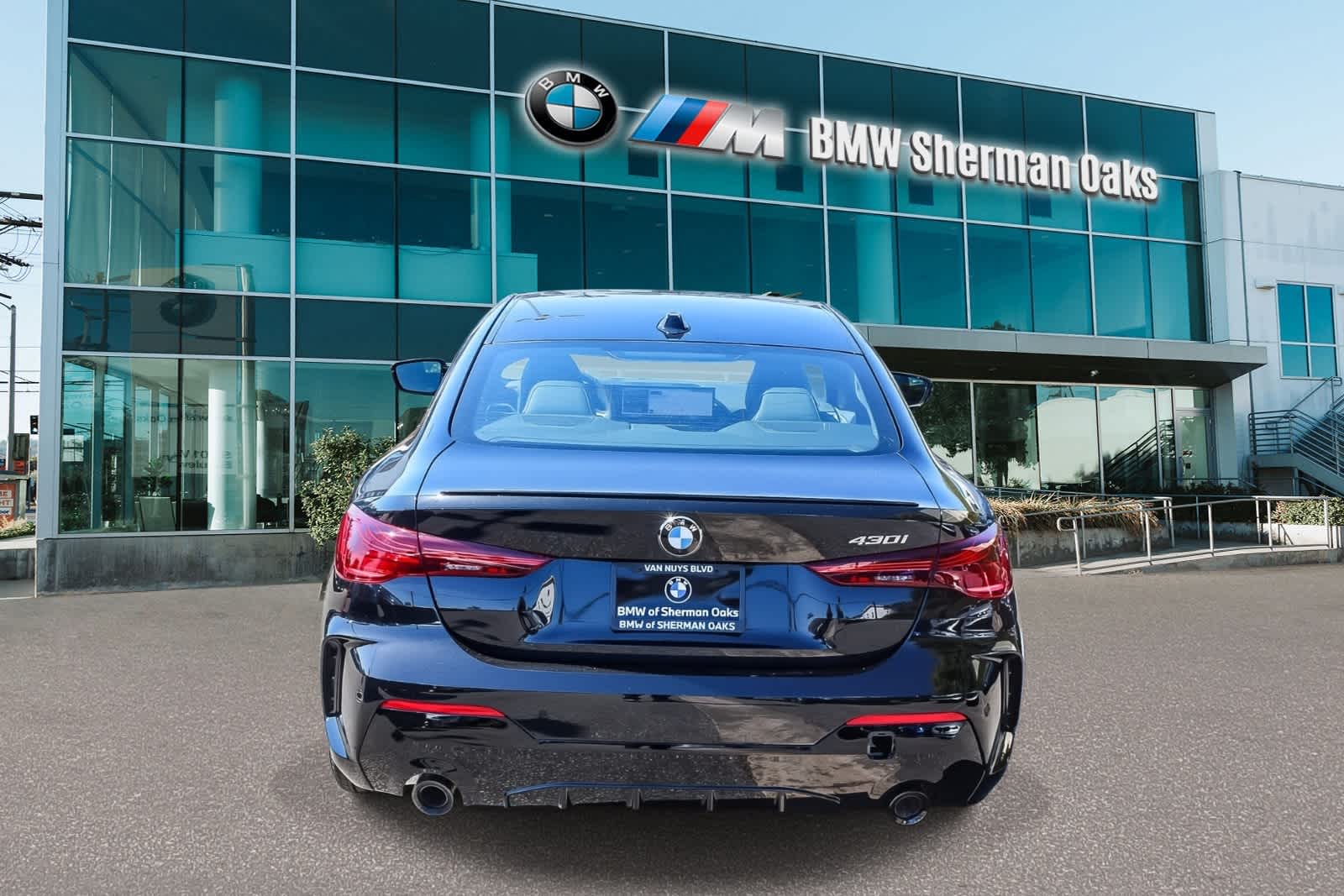 Thumbnail: 2027 BMW 4 Series - 5
