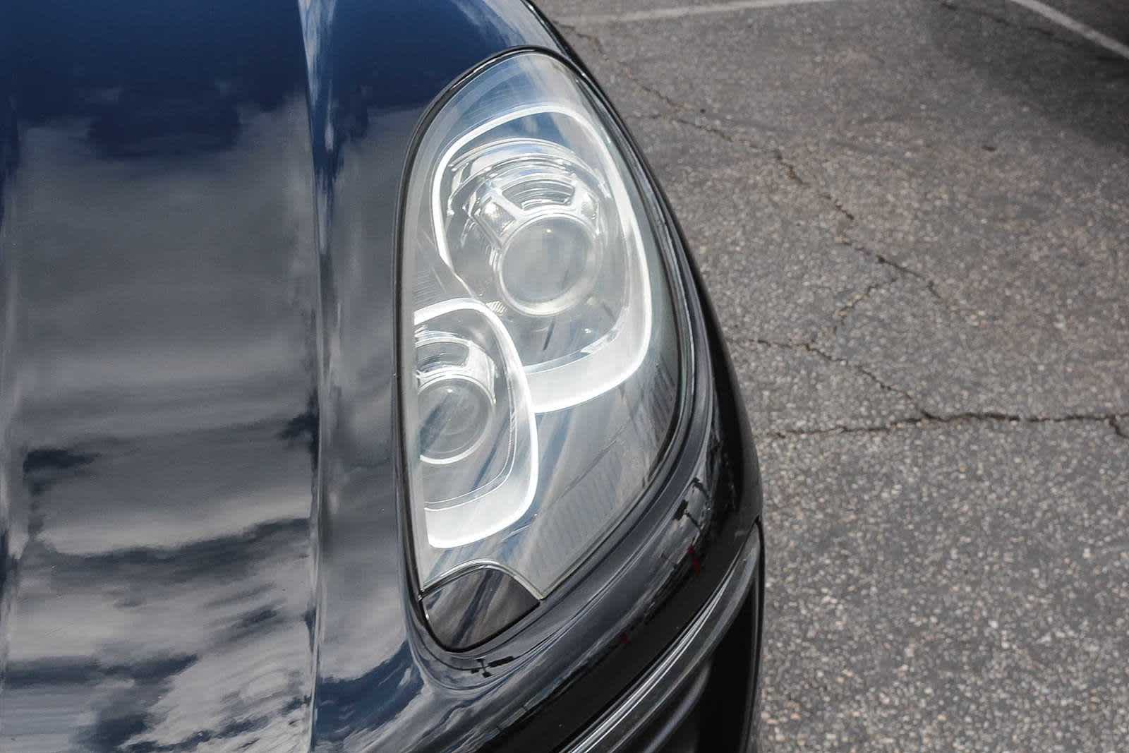 Thumbnail: 2018 Porsche Macan - 10