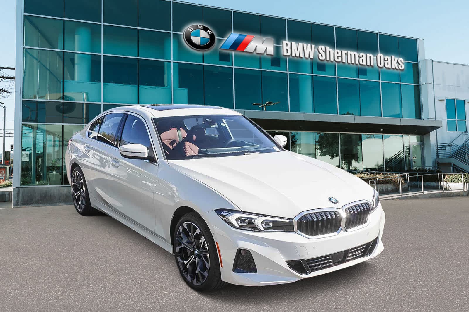 Thumbnail: 2026 BMW 3 Series - 3