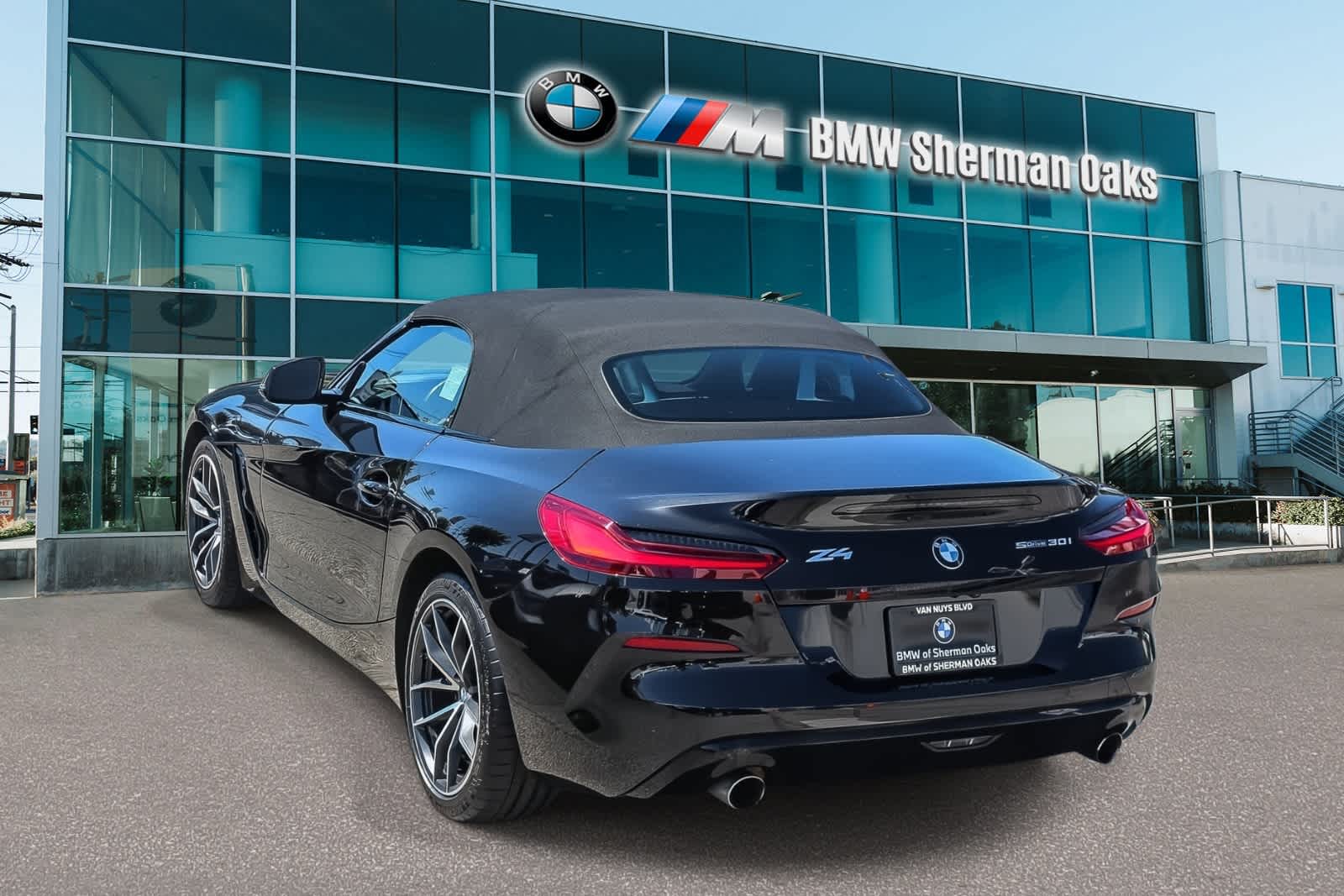 Thumbnail: 2022 BMW Z4 - 6