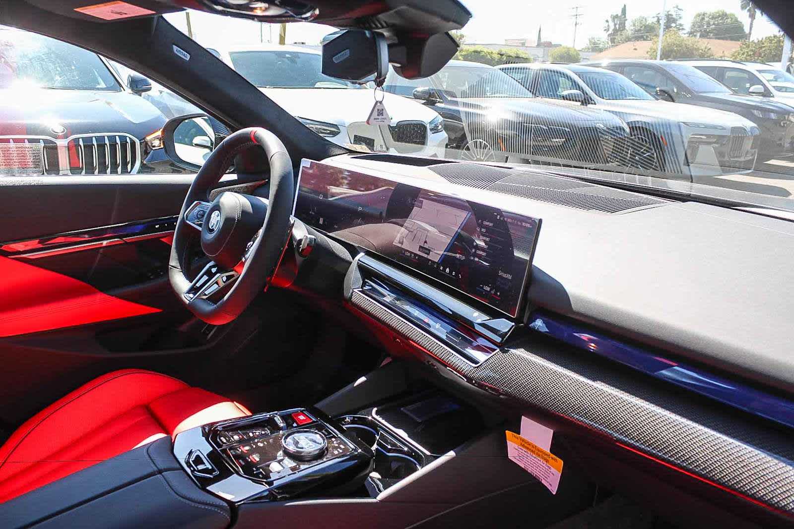 Thumbnail: 2026 BMW M5 - 14
