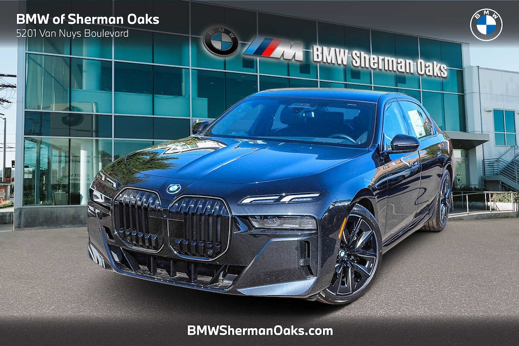 New 2026 BMW i7 xDrive60 Sedan