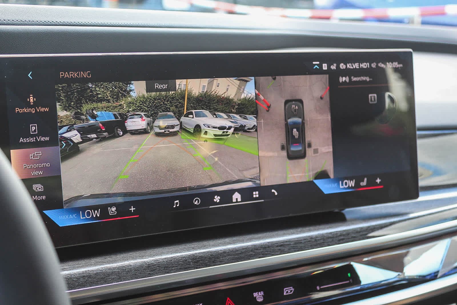 Thumbnail: 2026 BMW 7 Series - 23