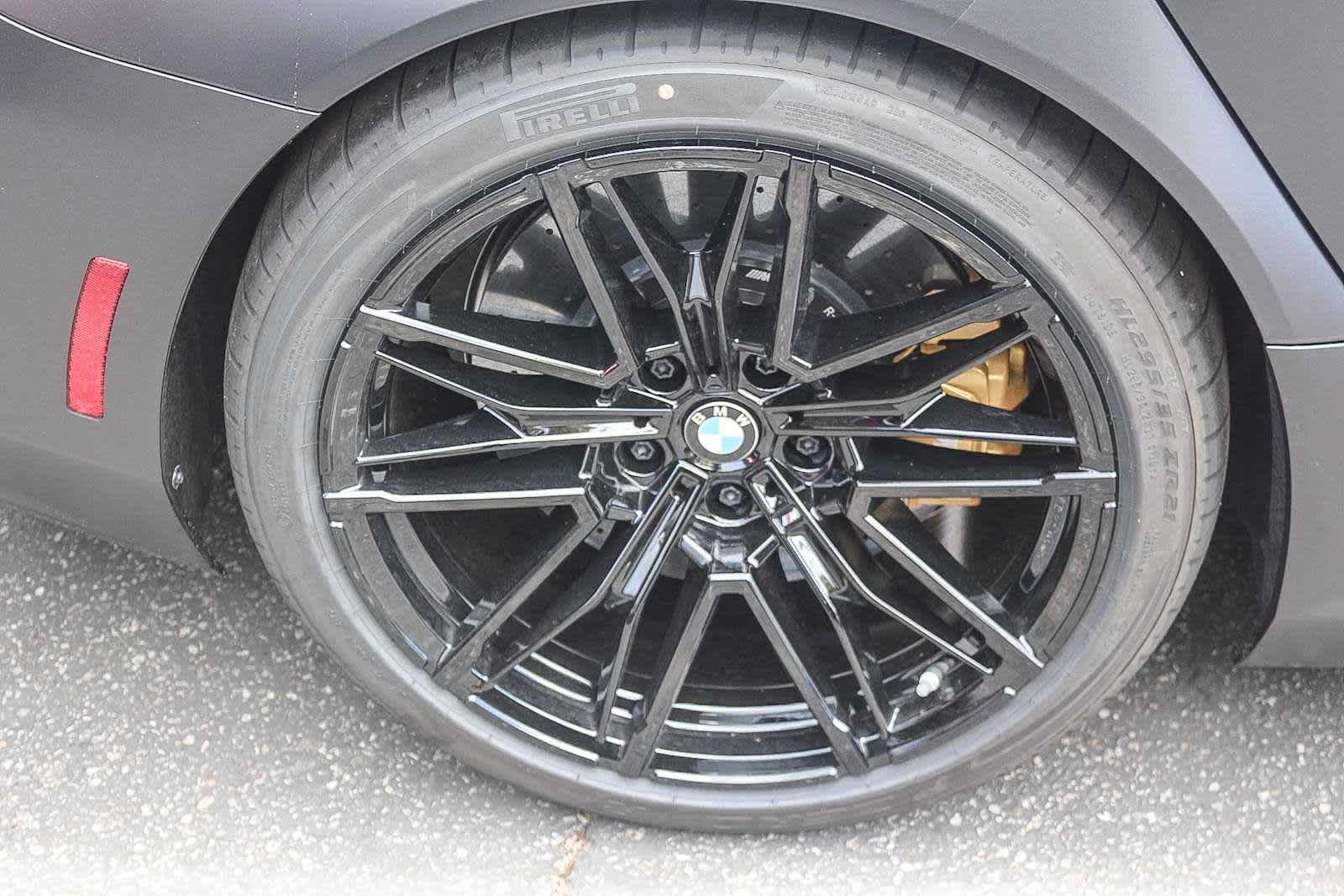 Thumbnail: 2026 BMW M5 - 8