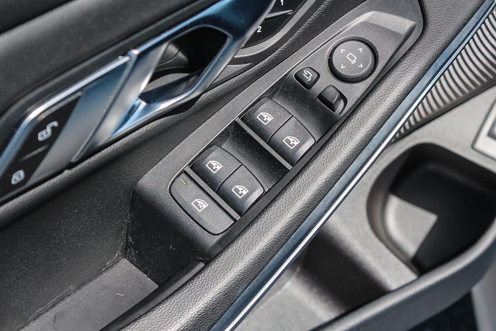 Thumbnail: 2023 BMW 3 Series - 20