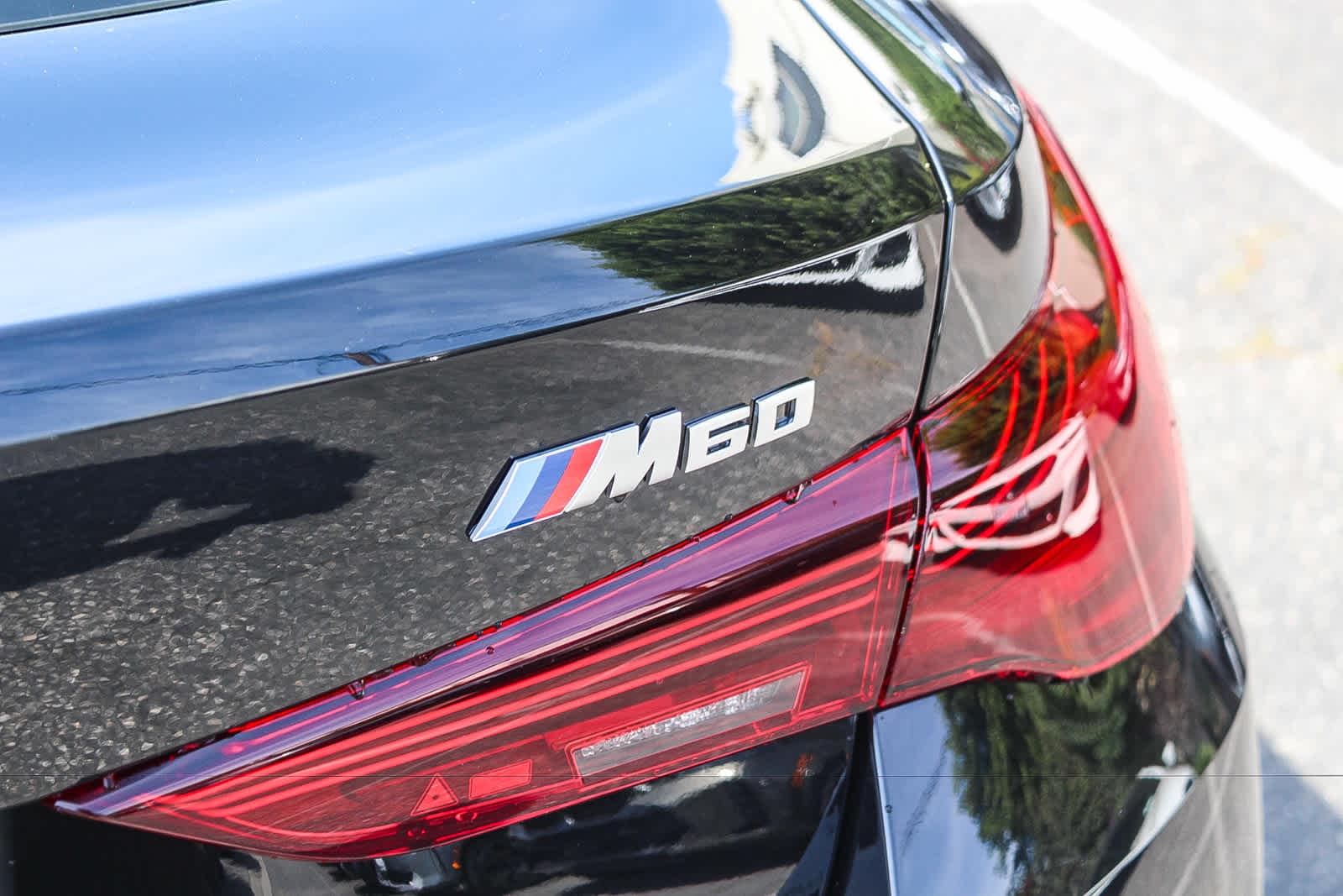 Thumbnail: 2026 BMW i4 - 23