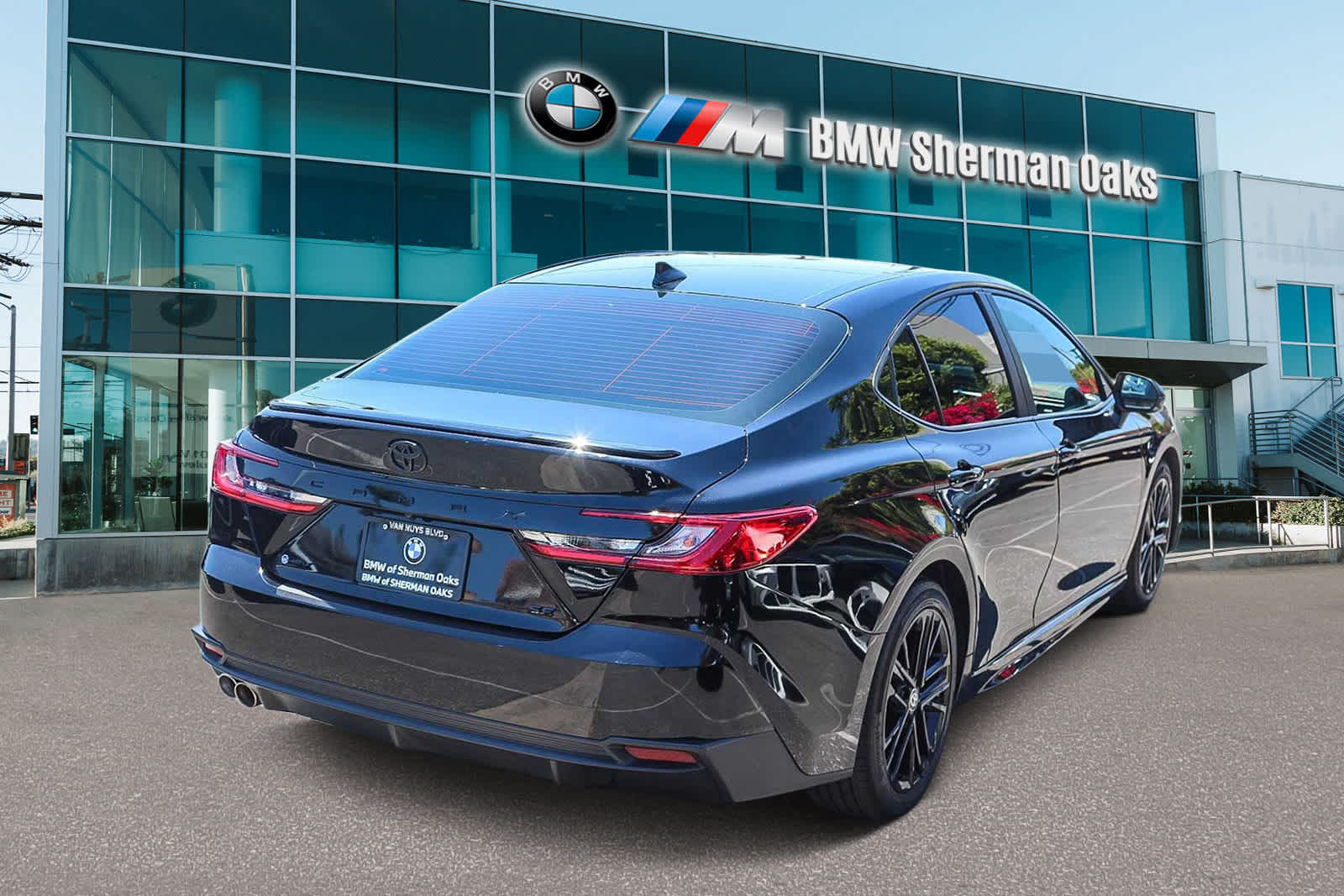 Thumbnail: 2025 Toyota Camry - 4