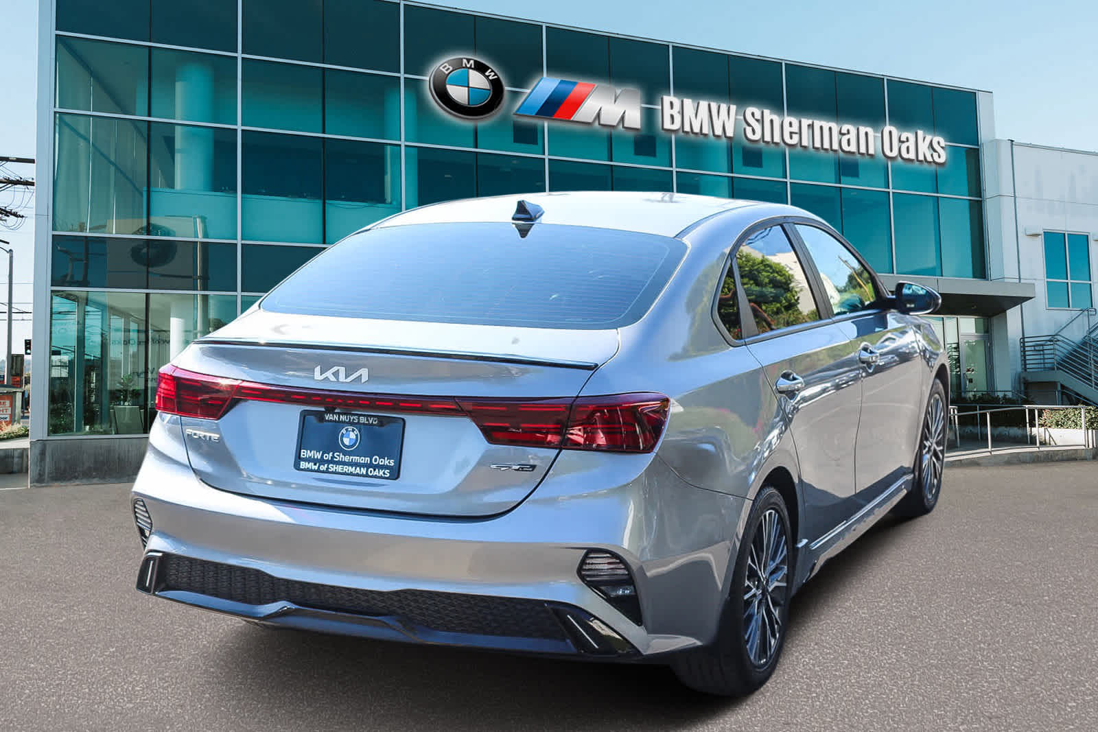 2024 Kia Forte GT-Line photo 4
