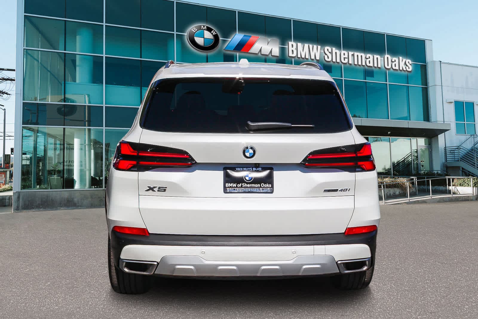 Thumbnail: 2025 BMW X5 - 5
