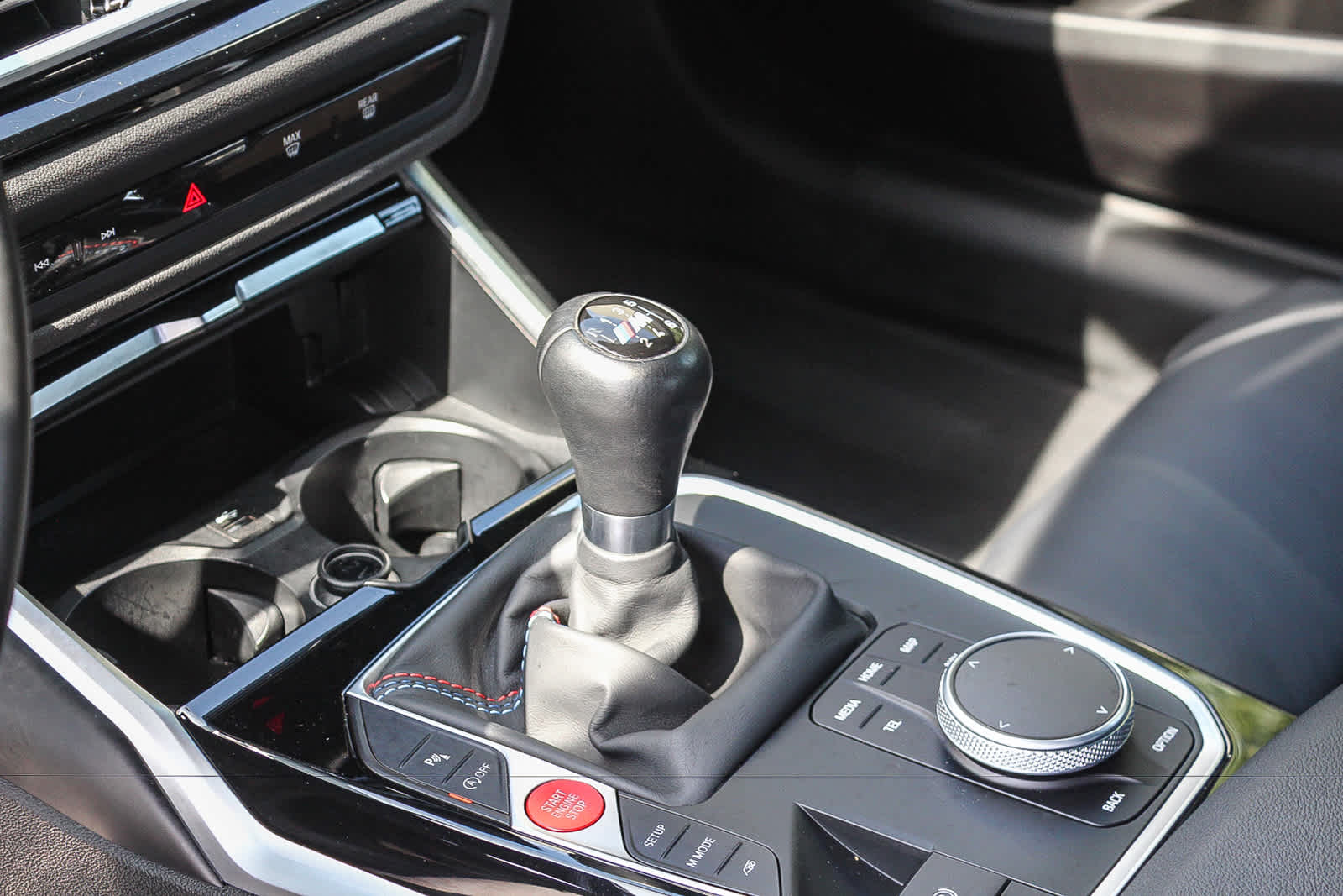 Thumbnail: 2023 BMW M2 - 18