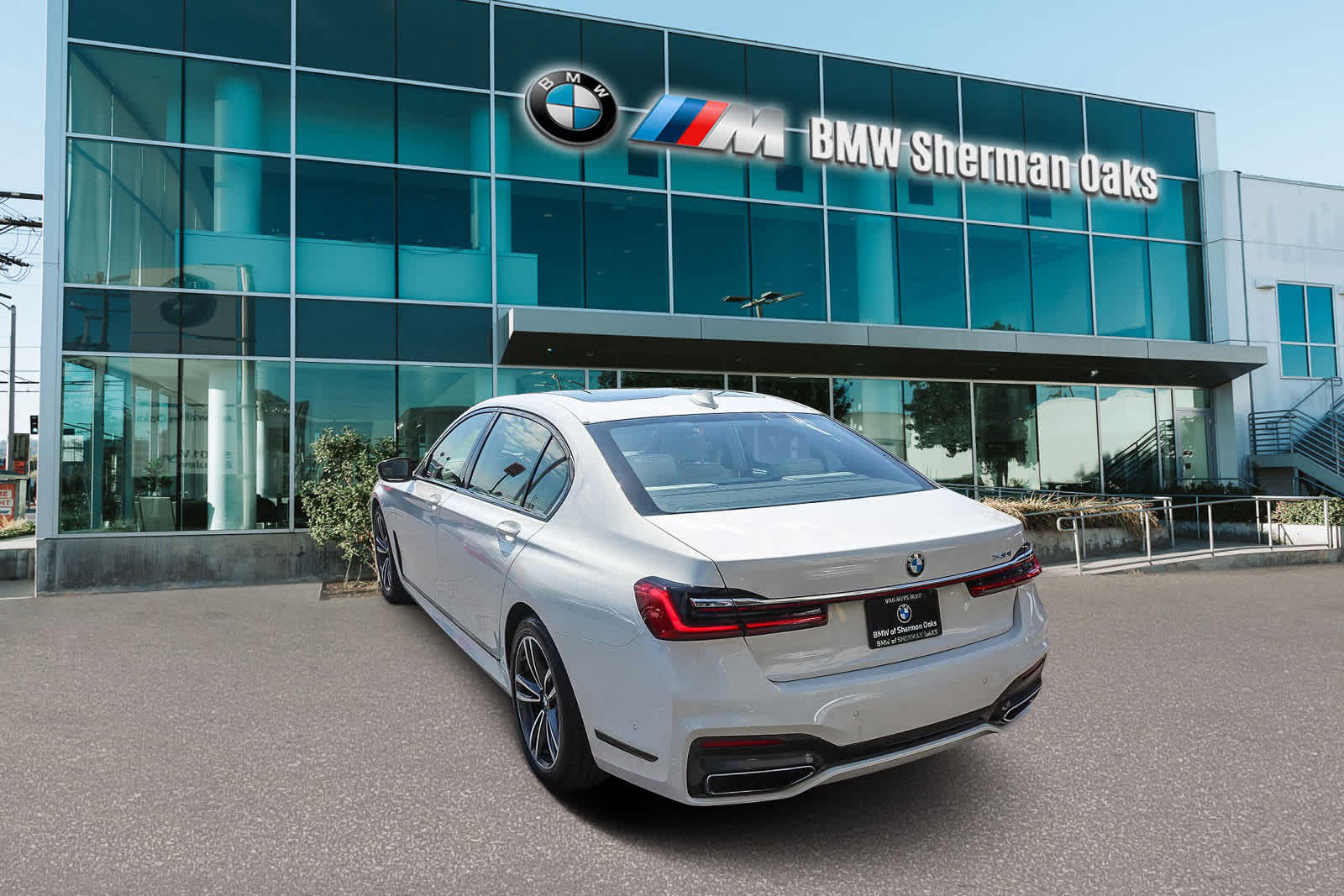 Thumbnail: 2022 BMW 7 Series - 6