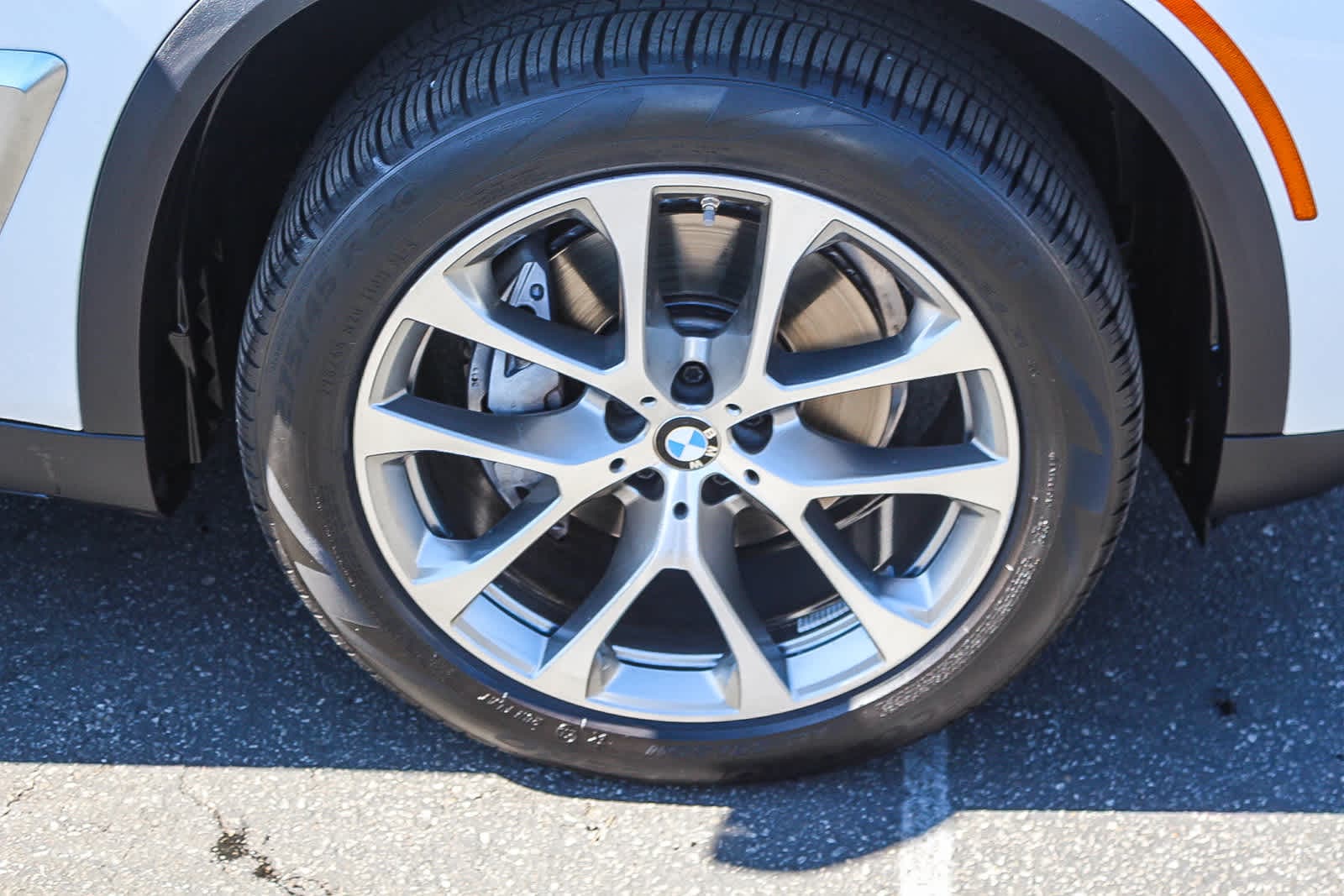 Thumbnail: 2025 BMW X5 - 9