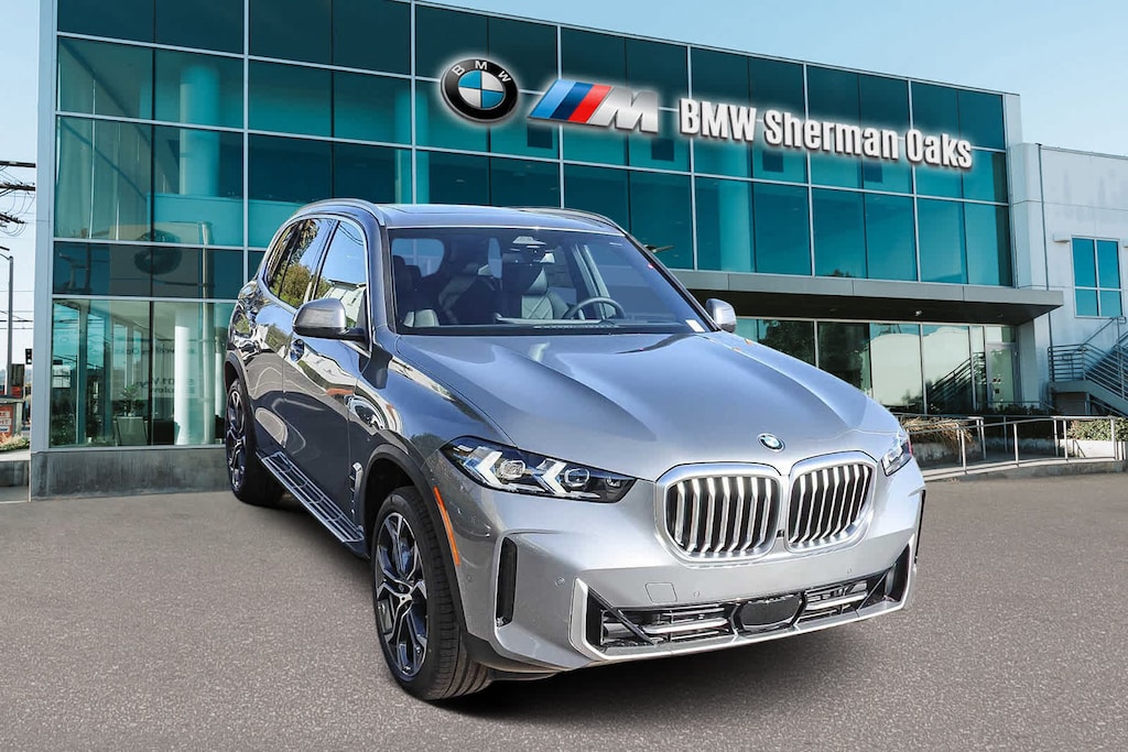 New 2026 BMW X5 sDrive40i SUV