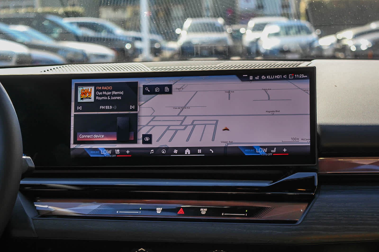 Thumbnail: 2026 BMW 5 Series - 14