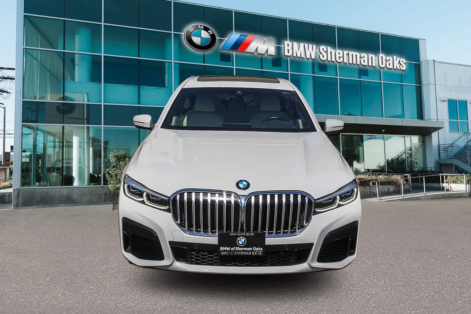 Thumbnail: 2022 BMW 7 Series - 2