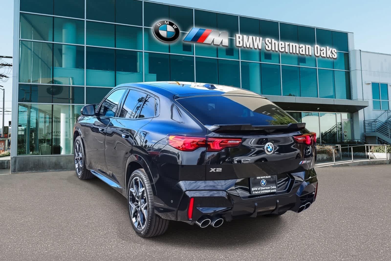 2024 BMW X2 M35i photo 5