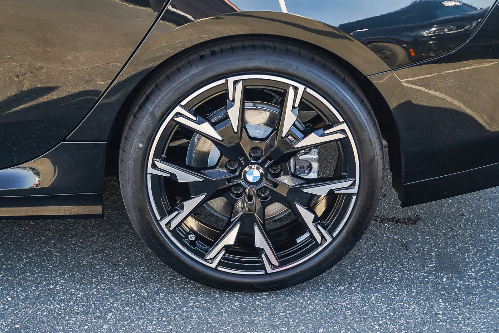 Thumbnail: 2025 BMW 2 Series - 11