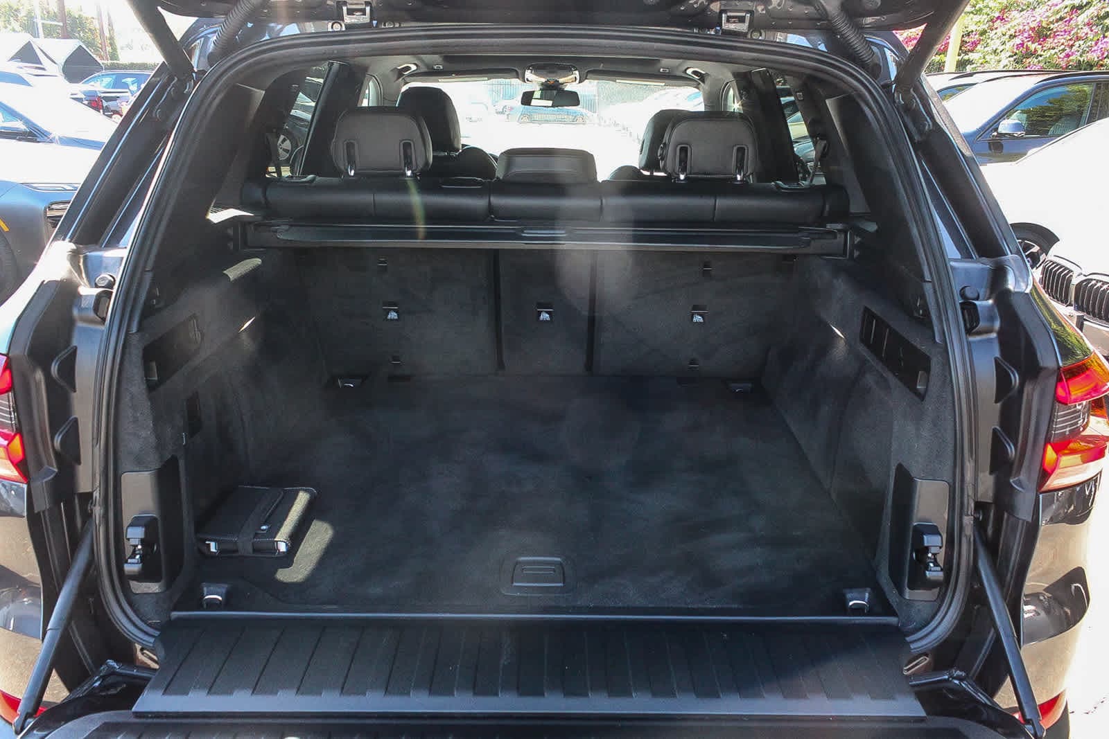 Thumbnail: 2023 BMW X5 - 25