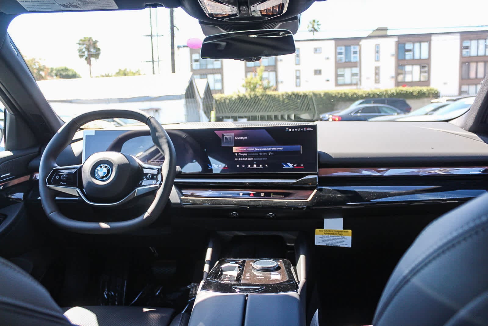 Thumbnail: 2026 BMW i5 - 12