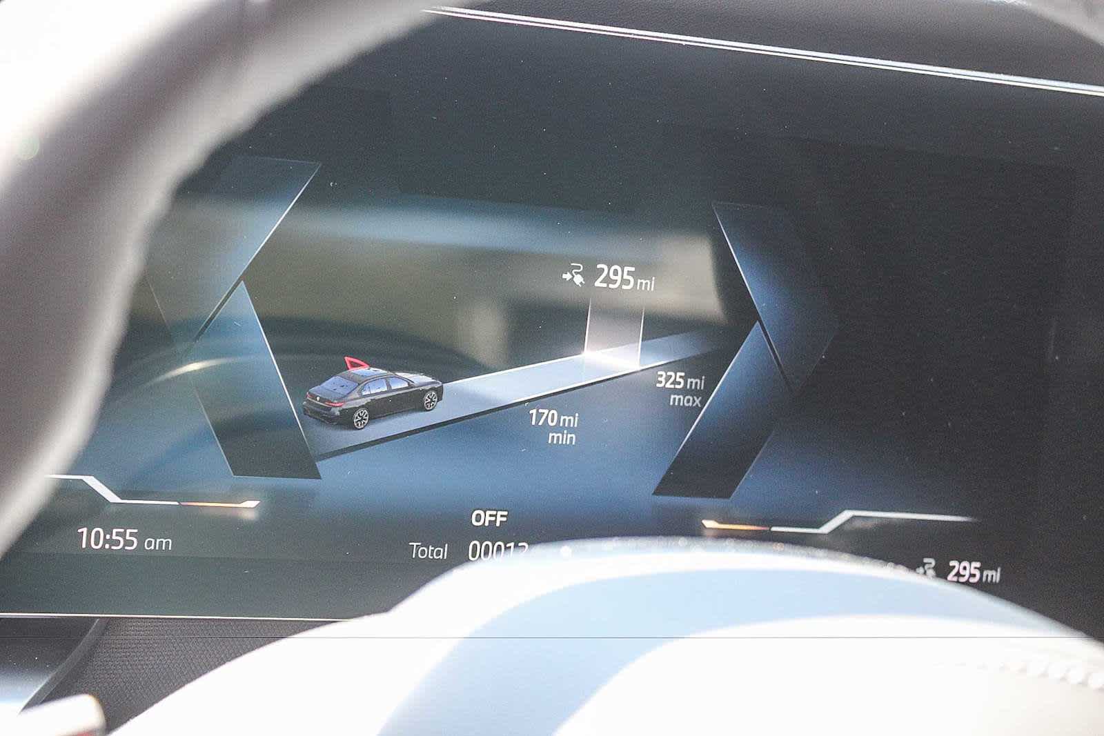 Thumbnail: 2026 BMW i7 - 32