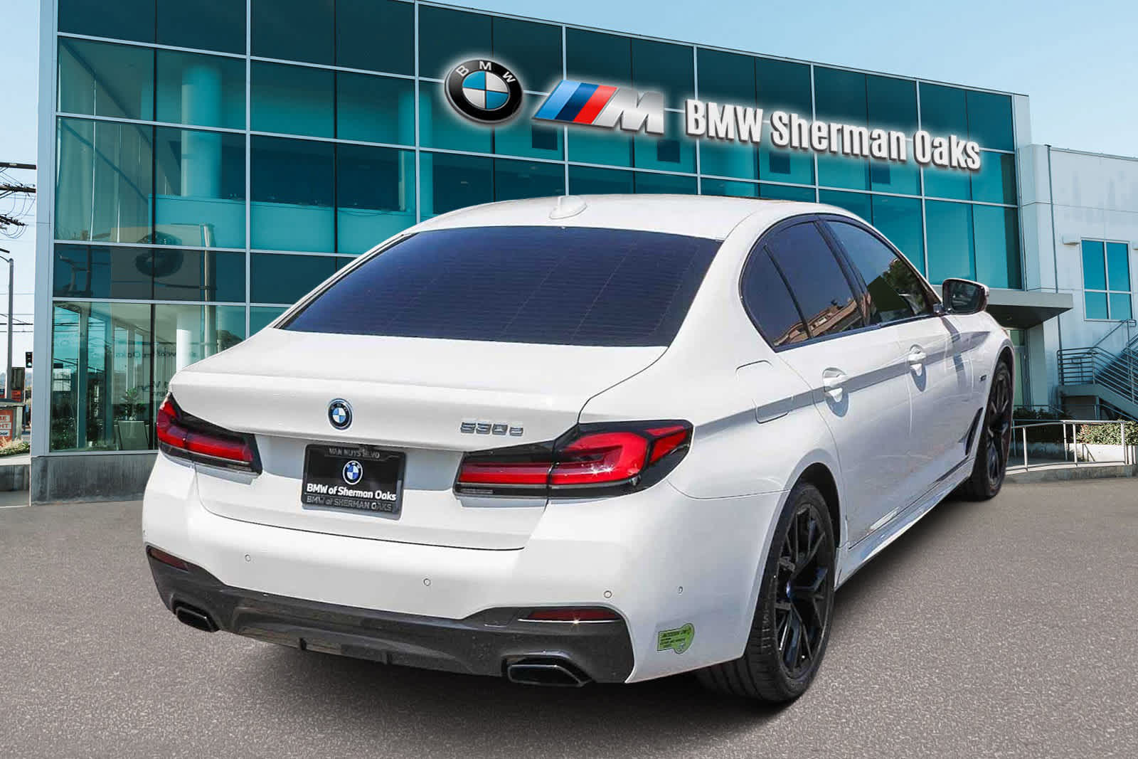 Thumbnail: 2022 BMW 5 Series - 8