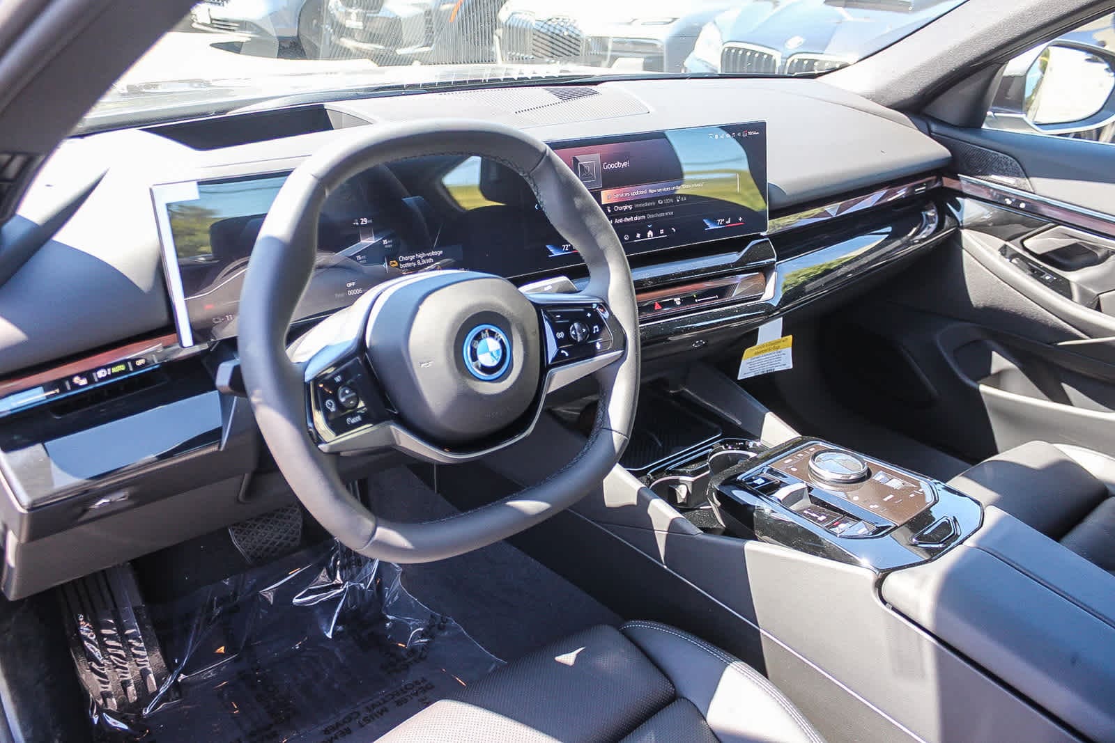 Thumbnail: 2026 BMW i5 - 17