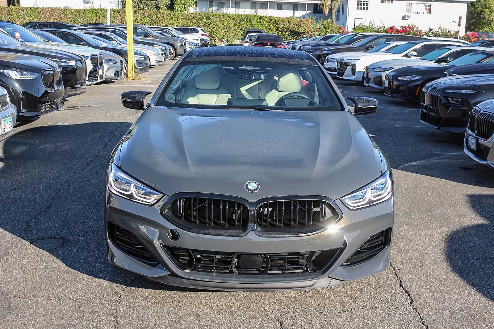 Thumbnail: 2026 BMW 8 Series - 2