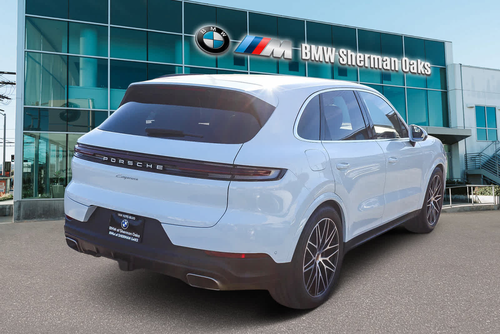 Thumbnail: 2025 Porsche Cayenne - 4