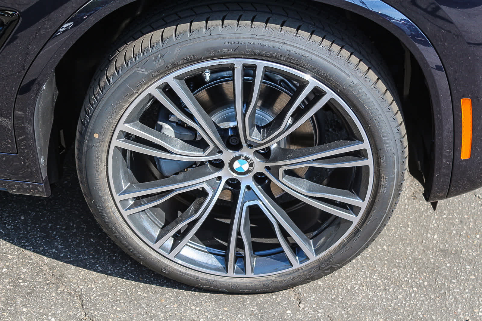 Thumbnail: 2025 BMW X4 - 9