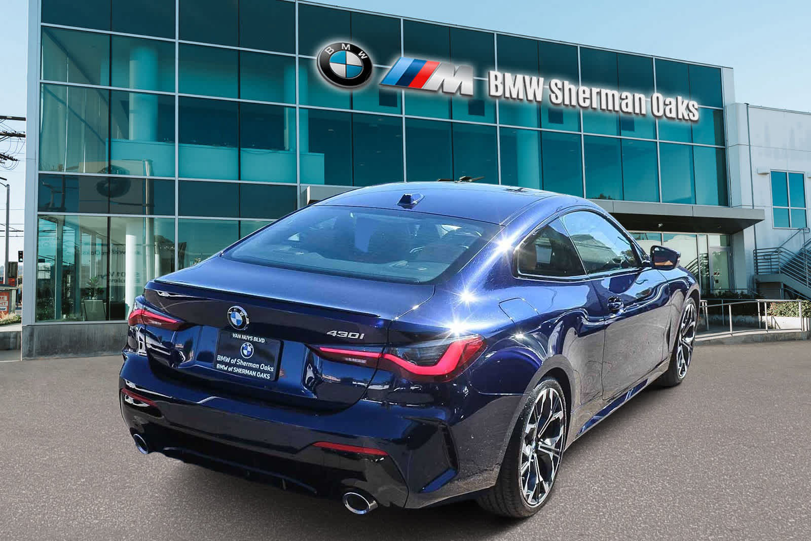 2025 Bmw 430i Coupe photo 4