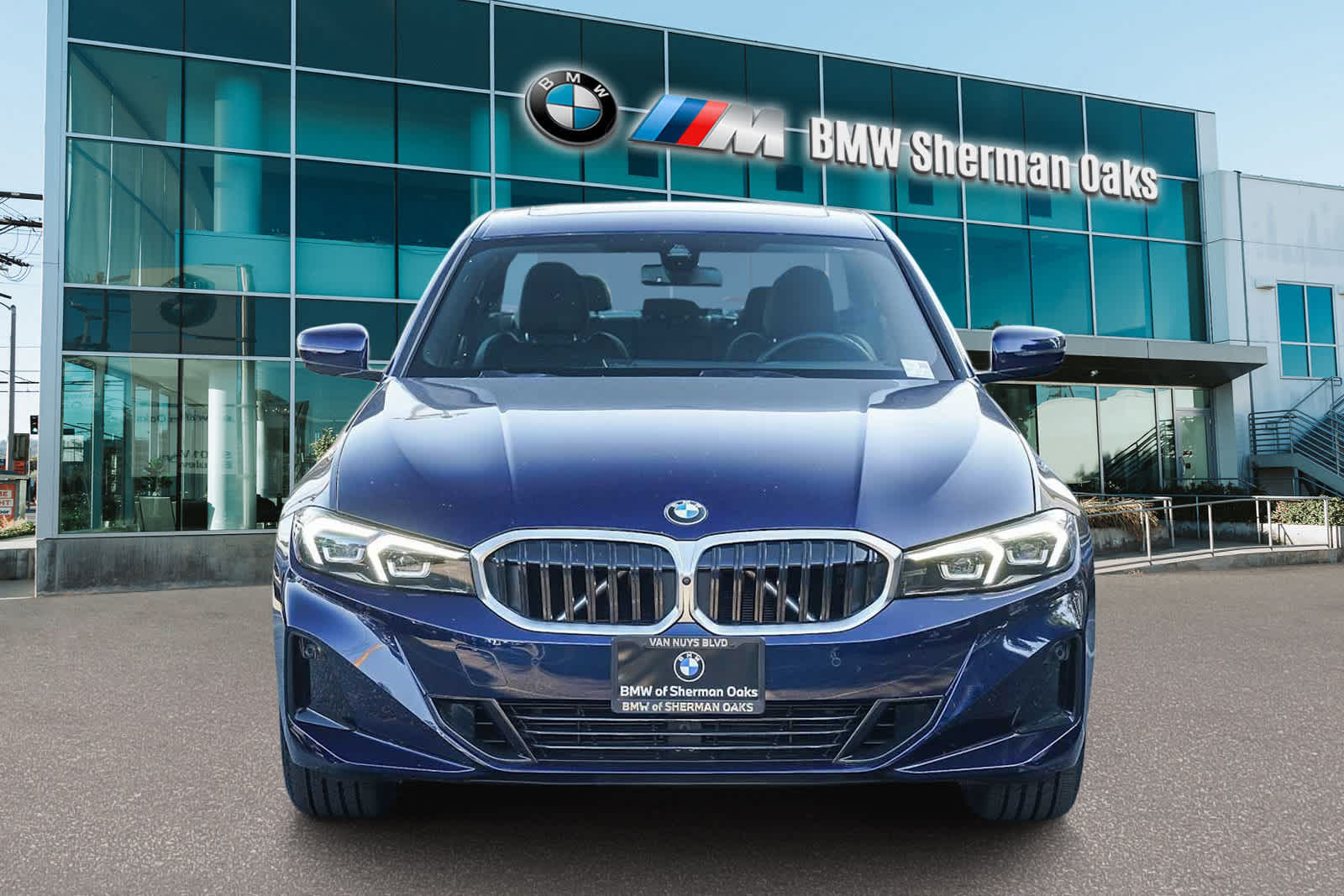 Used 2024 BMW 3 Series 330i with VIN 3MW69FF03R8E26498 for sale in Sherman Oaks, CA