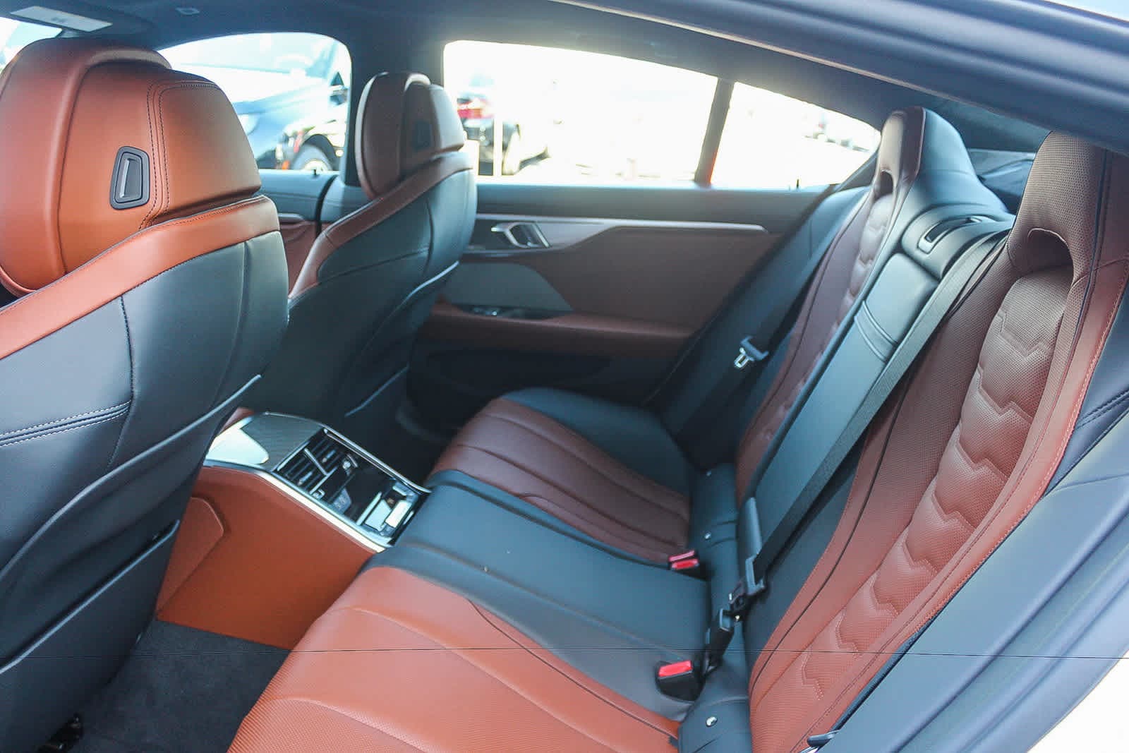 Thumbnail: 2026 BMW 8 Series - 17