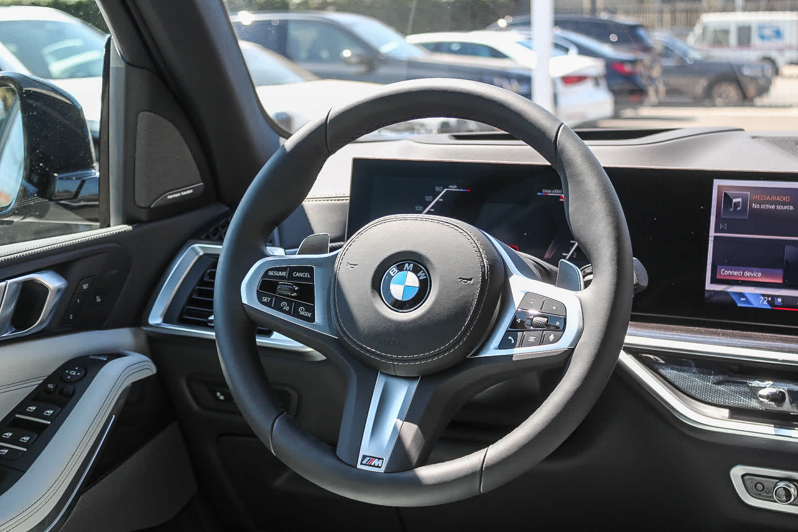 Thumbnail: 2026 BMW X5 - 15