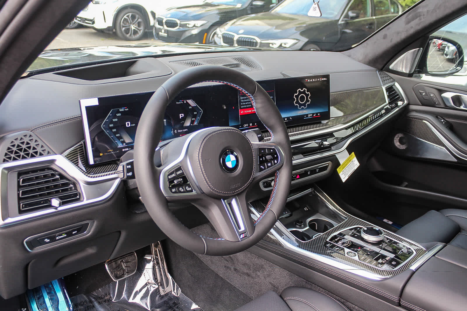 Thumbnail: 2027 BMW X7 - 16